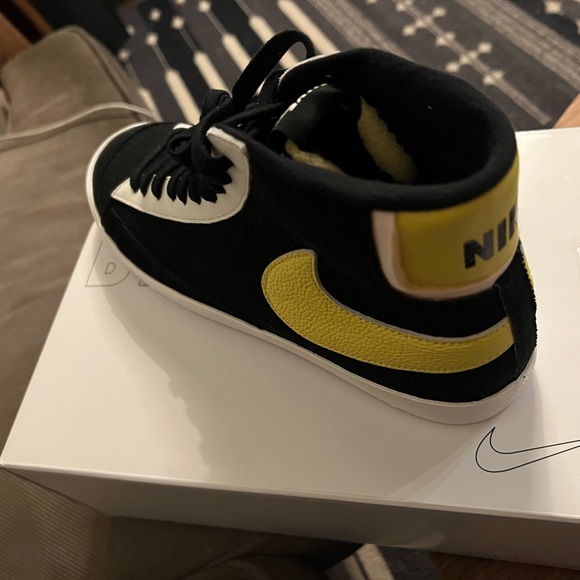 Nike Blazer Mid ‘77 Custom NIB - Picture 4 of 7